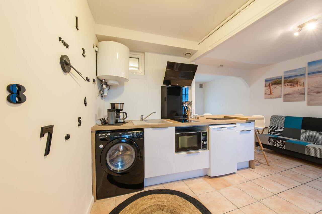 Beautiful Renovated Studio With View- Old Hyères Екстериор снимка