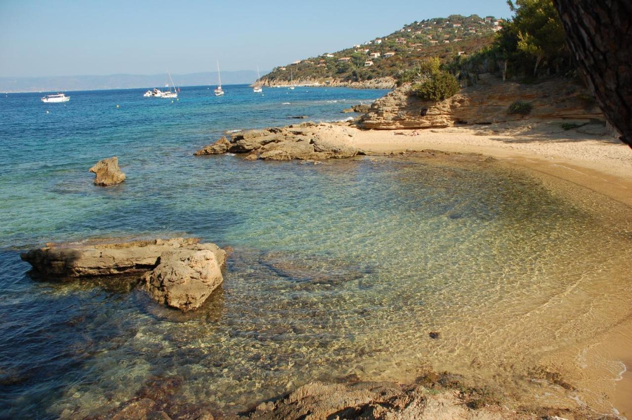Beautiful Renovated Studio With View- Old Hyères Екстериор снимка